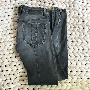 Burberry Brit skinny jeans size 28